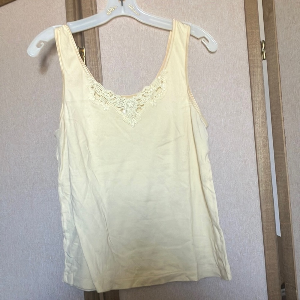 FINAL MARKDOWN Elegant nordstrom Lace Trim Women's  sleep Top large